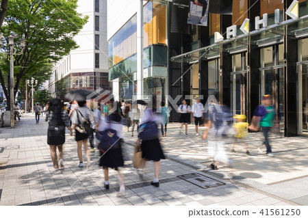 名古屋市中區Sakae Otsuto在Lashik之前忙碌 41561250