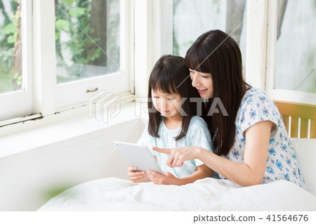 母女(平板電腦) 母女(平板電腦) 41564676