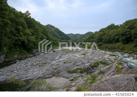 長岡谷荒川石路面 長岡谷荒川石路面 41565024