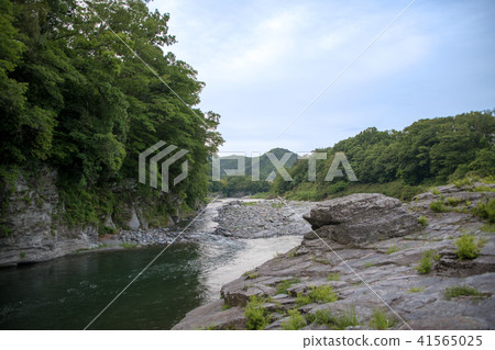 長岡谷荒川石路面 長岡谷荒川石路面 41565025