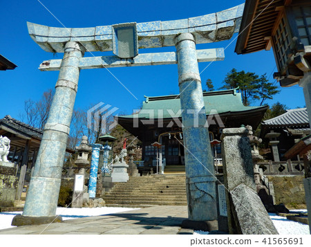 Shiyama shrine ceramics torii 41565691