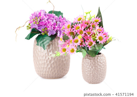 Flowers in vases Flowers in vases 41571194