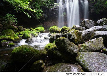 Nasushiobara city Maiden's waterfall and mountain stream 41573128