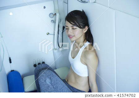 含氧膠囊 41574702