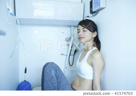 含氧膠囊 41574703