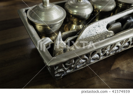 wedding equipment called Tepak Sireh 41574939