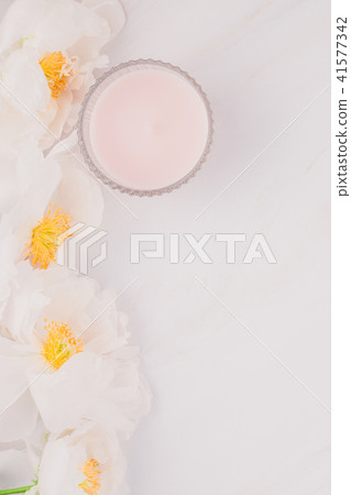 White peony flowers on marble background 41577342