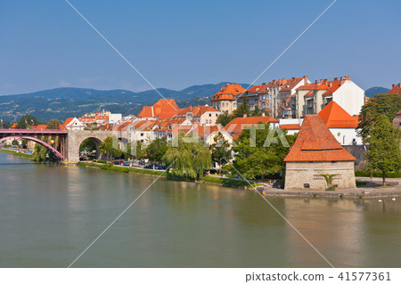 Maribor city embankment Maribor city embankment 41577361