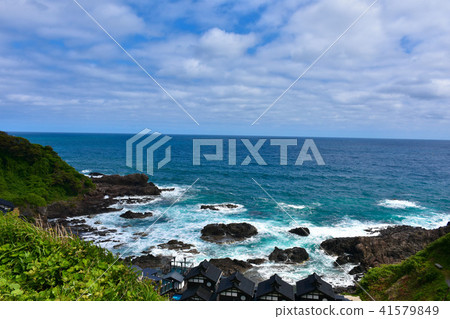 Cape Suzu, the cutting edge of the Noto Peninsula, a power spot Cape Suzu, the cutting edge of the Noto Peninsula, a power spot 41579849