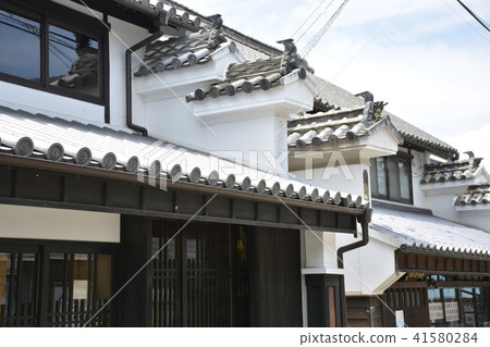[Tsurugi Town, Tokushima Prefecture] Two-tiered Udatsu townscape 41580284