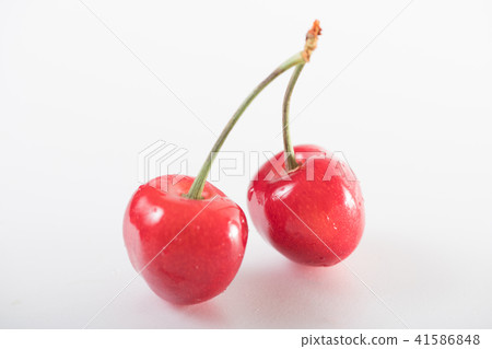 Cherries Sato Nishiki cherries 41586848