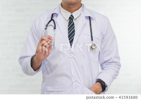 portrait of doctor on white background portrait of doctor on white background 41591680