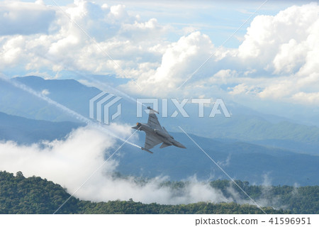 Gripen aircraft over the horizon. Gripen aircraft over the horizon. 41596951