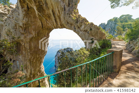 Arco Naturale on coast of island of Capri, Italy 41598142