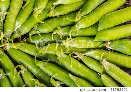 texture of green peas pods texture of green peas pods 41598591