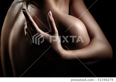 sensual female back 41599274