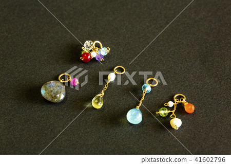 Lovely natural stone accessories 41602796