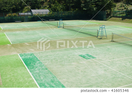Tennis court  41605346