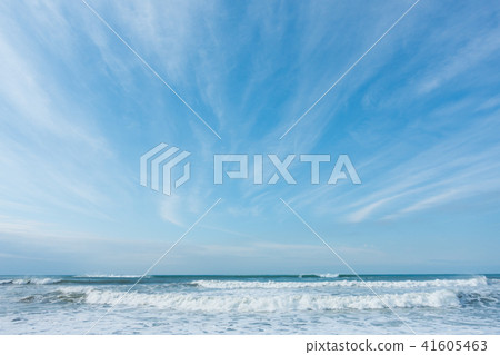 藍天天空雲彩海沙灘背景背景材料 藍天天空雲彩海沙灘背景背景材料 41605463