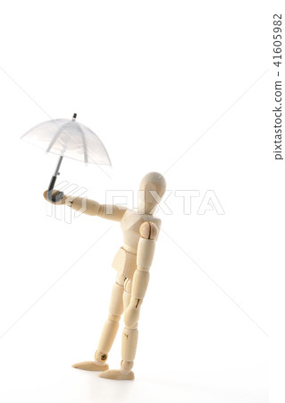 I brought an umbrella. 41605982