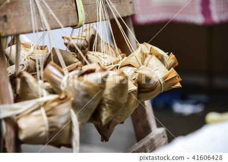 台灣家庭端午節包肉粽.粽子 41606428