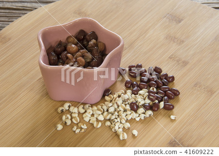 紅豆薏仁甜品點心 紅豆薏仁甜品點心 41609222