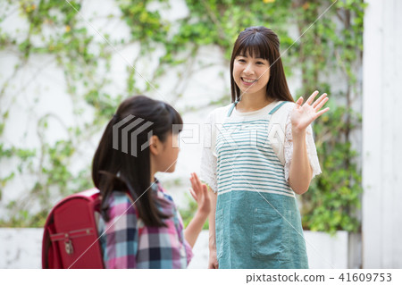 媽媽的女孩 媽媽的女孩 41609753