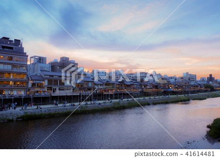 京都鴨川冰箱地板 41614481