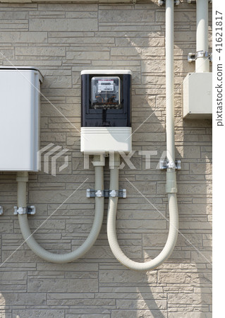 公寓大樓的電錶 公寓大樓的電錶 41621817