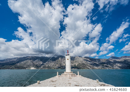 Lighthouse on the  island of Our Lady on the Rock 41624680