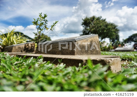 Graveyard for soldiers and captives Graveyard for soldiers and captives 41625159