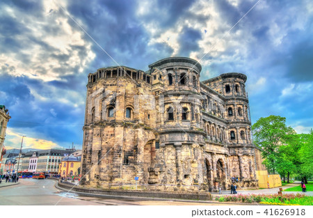 The Porta Nigra, a large Roman city gate in Trier, Germany The Porta Nigra, a large Roman city gate in Trier, Germany 41626918