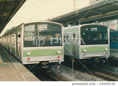 Japanese National Railways Yamanote Line 41630538