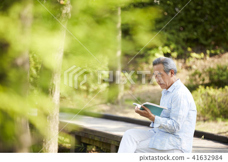 生活,老人,男人,公園 生活,老人,男人,公園 41632984