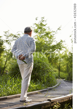 生活，老人，男人，公園 41632989