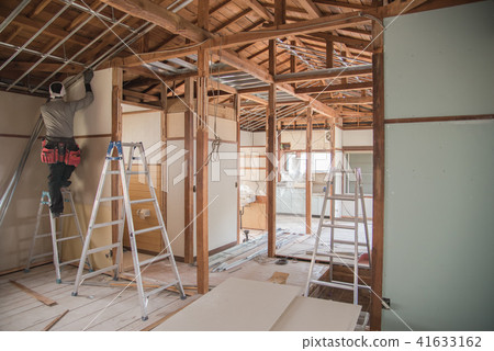 House renovation construction 41633162