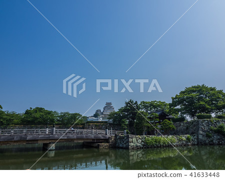 一個新鮮的綠色姬路城堡 一個新鮮的綠色姬路城堡 41633448