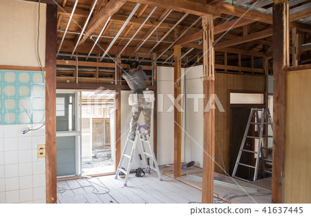 House renovation construction 41637445