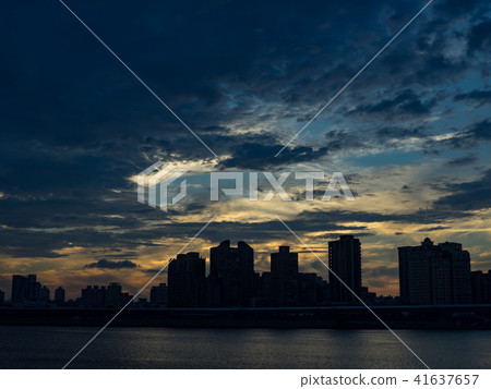 大越岳雄商 大越岳雄商 41637657