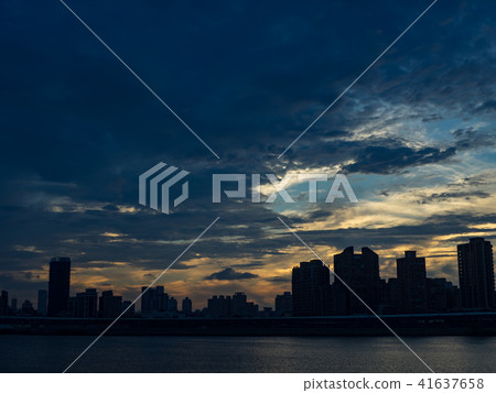 大越岳雄商 大越岳雄商 41637658