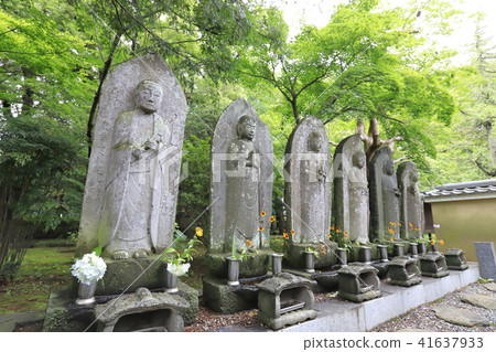 Rokujizo of Toso-ji Temple (Matsudo City, Chiba Prefecture) 41637933