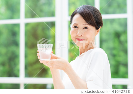中年婦女 中年婦女 41642728
