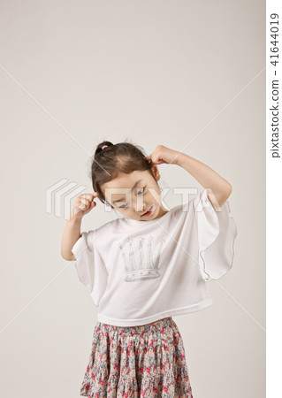 一個可愛的女孩 41644019
