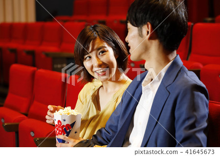 一個喜歡約會的男人 一個喜歡約會的男人 41645673