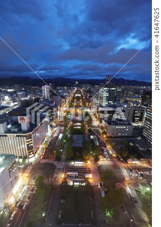 Panoramic cityscape view of southern Sapporo Panoramic cityscape view of southern Sapporo 41647625