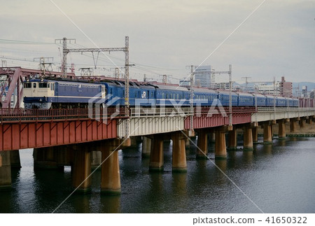 1994 EF651109 Blue Train Series 24 galaxy aiming for terminal station Osaka 1994 EF651109 Blue Train Series 24 galaxy aiming for terminal station Osaka 41650322