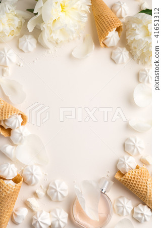 Female background with Copy Space on Beige 41651312