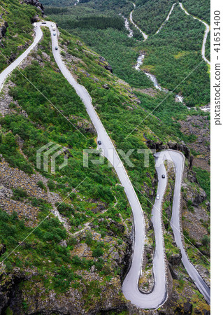 troll road - mountain route of Trollstigen 41651400
