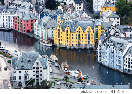 old houses, scenic Alesund 41651624