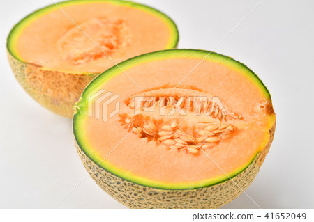 Melon cut in half Melon cut in half 41652049